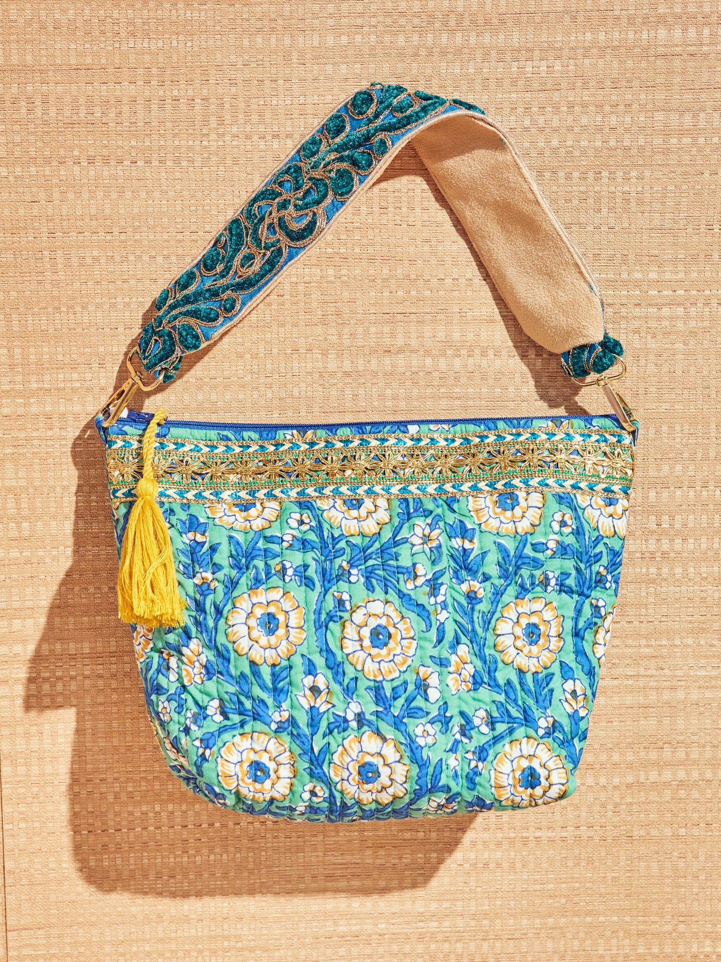 Pochette ordinateur ou vanity "turquoise flowers" lagambadecreation