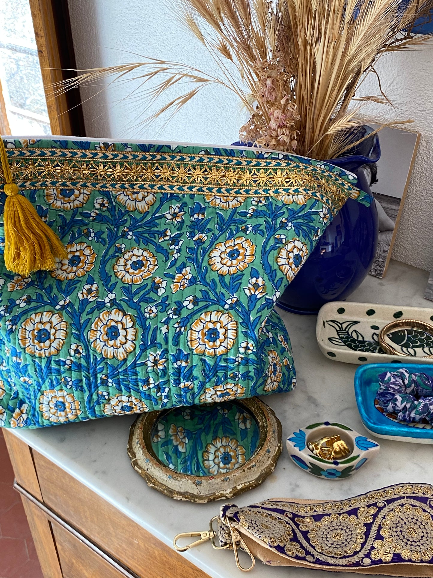 Trousse de toilette "turquoise flowers"